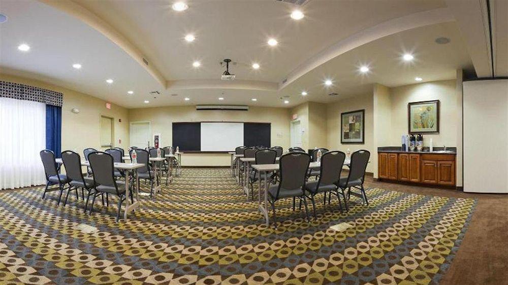 Holiday Inn Express & Suites Searcy By Ihg Ngoại thất bức ảnh