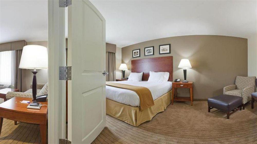 Holiday Inn Express & Suites Searcy By Ihg Ngoại thất bức ảnh